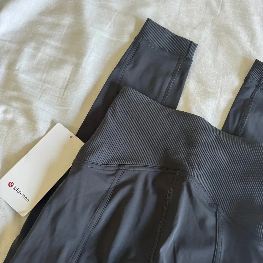 🆕🖤 Lululemon Train Free HR Crop Graphite Grey